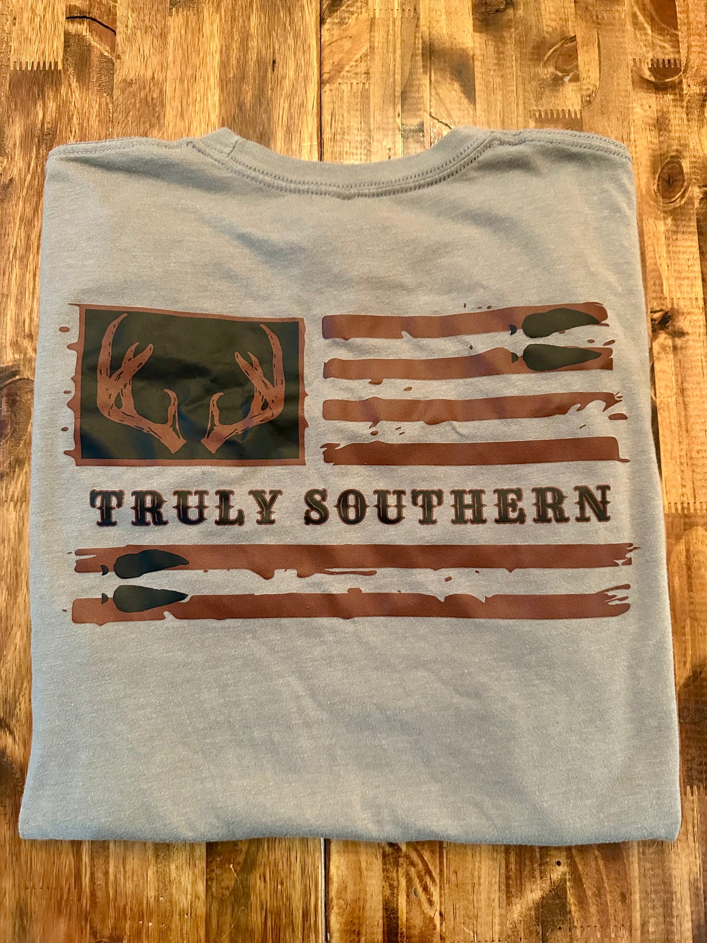 Buck Horn Flag T-Shirt